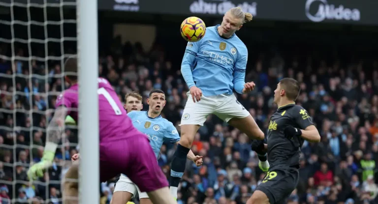 Tetracampeão inglês, City empata com Everton e segue em má fase