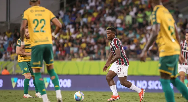 Fluminense recebe o Cuiabá podendo se garantir na Série A em 2025