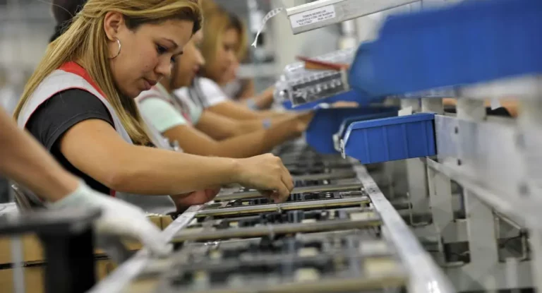 Indústria eletroeletrônica anuncia investimentos de R$ 5 bi até 2027