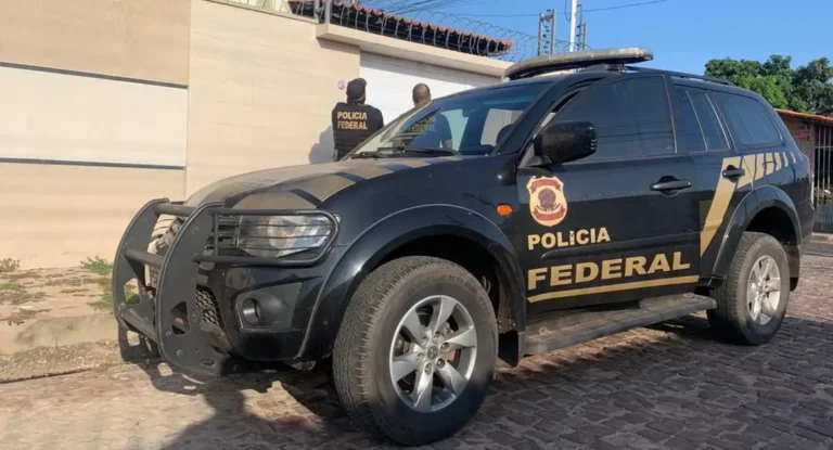 Polícia Federal desarticula esquema bilionário de tráfico de drogas