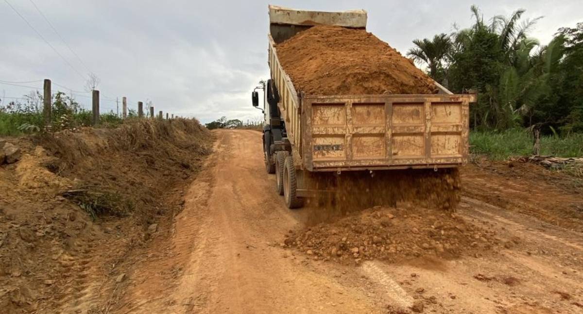 Gestão da Prefeitura encerrará trabalhos com cerca de 7 mil km de estradas rurais recuperadas em Porto Velho - News Rondônia Gestão da Prefeitura encerrará trabalhos com cerca de 7 mil km de estradas rurais recuperadas em Porto Velho - News Rondônia