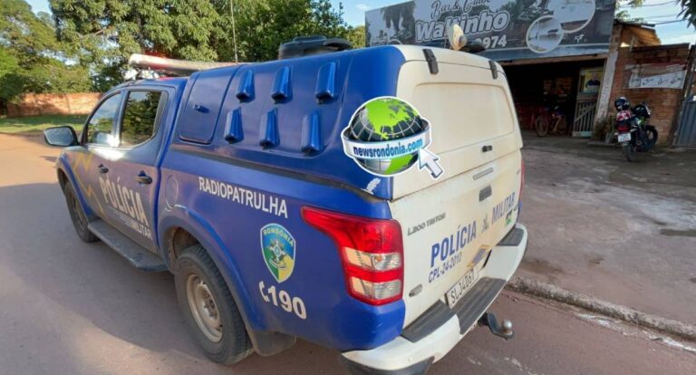 Idoso é morto a tiros em bar na zona leste