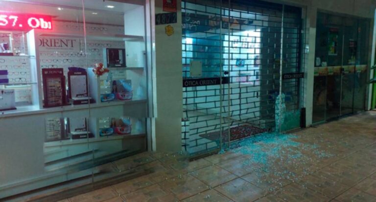 Relojoaria sofre tentativa de furto durante madrugada, em Rolim de Moura