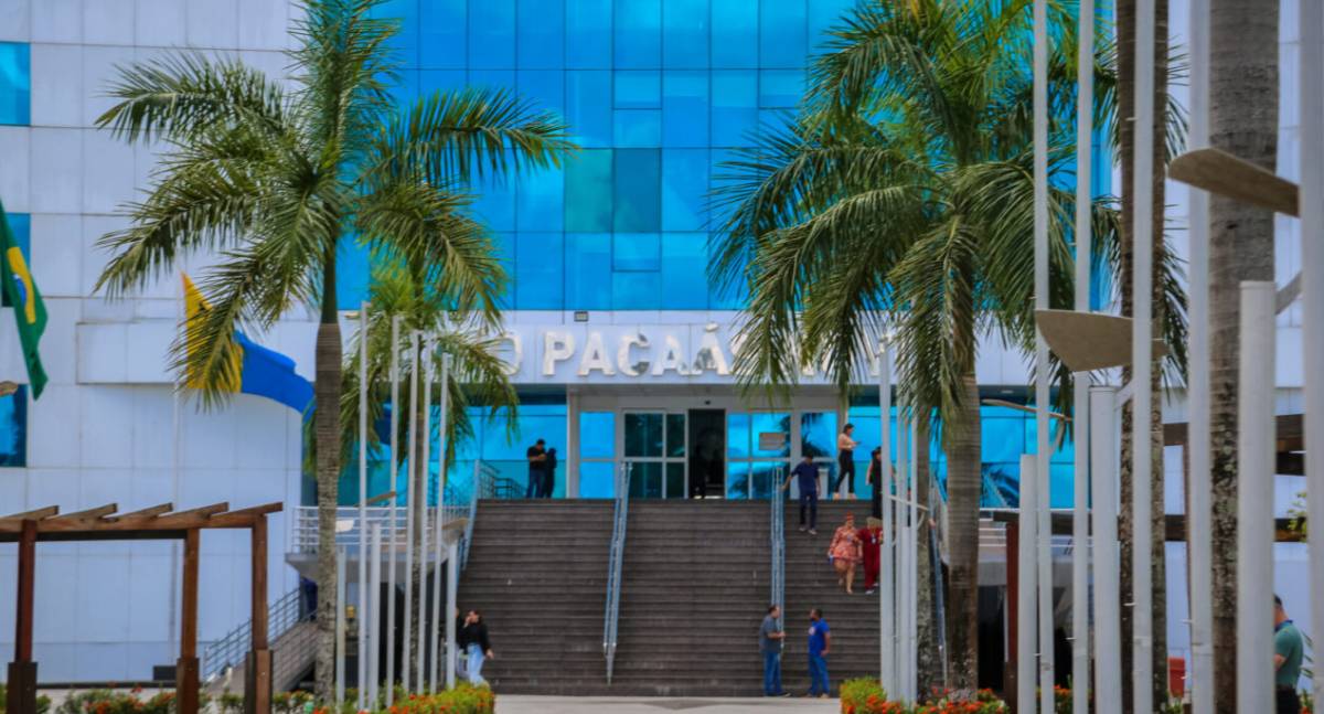 Decreto regulamenta calendário de feriados e pontos facultativos para 2025 em Rondônia