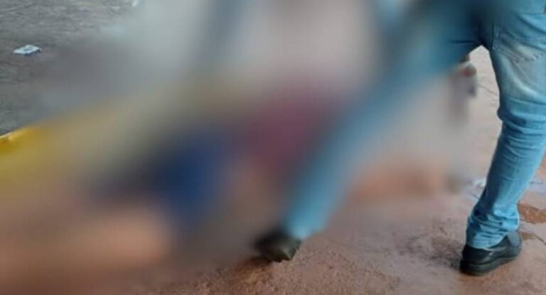 Briga entre homens termina em morte em praça de Cabixi