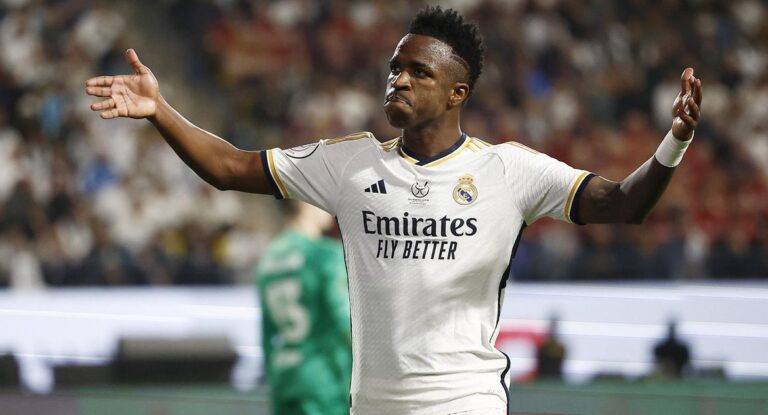 Vinícius Júnior é eleito o melhor jogador do mundo
