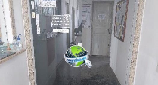 Bandidos com tesourão e arma invadem laboratório e fazem arrastão