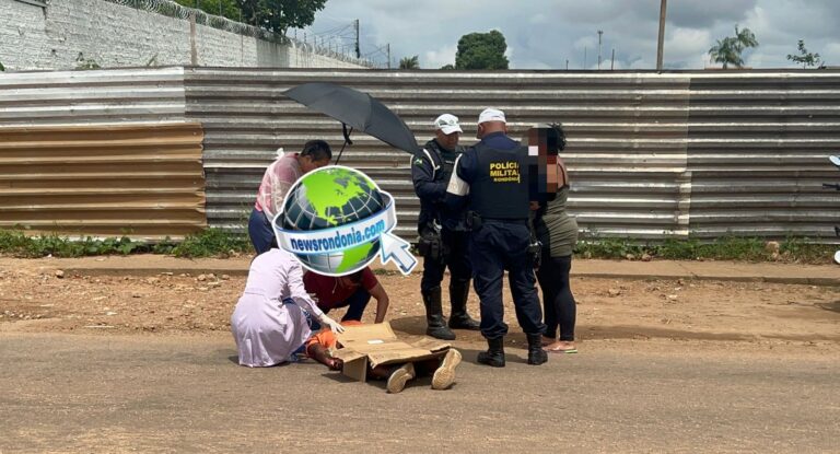 Homem fica desacordado depois de cair da garupa de moto em quebra-molas