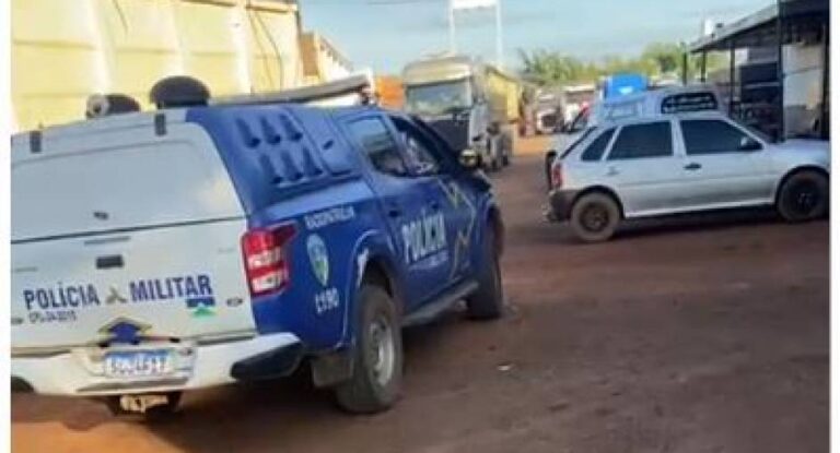 Corpo com várias perfurações de faca e profundo corte no pescoço é encontrado em posto de combustíveis