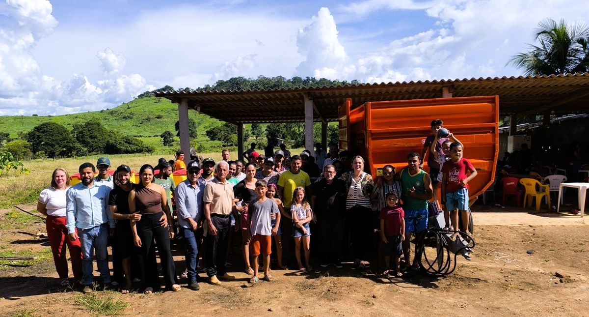Deputada Cláudia de Jesus destina mais de R$ 500 mil em equipamentos para o setor agrícola. - News Rondônia