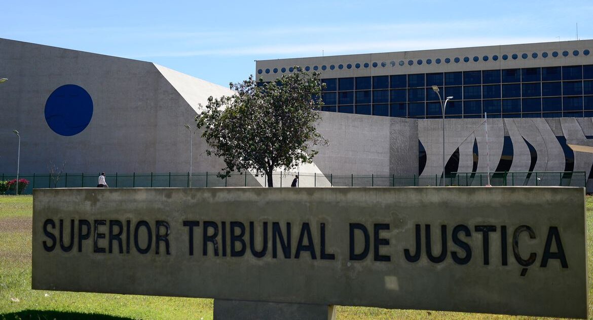 STJ mantém corte de ponto de peritos do INSS que estão em greve