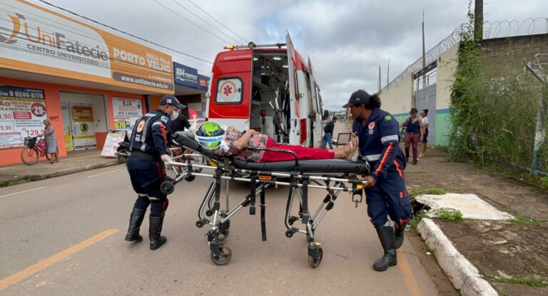 Idosa de 86 anos é atropelada por moto na zona leste