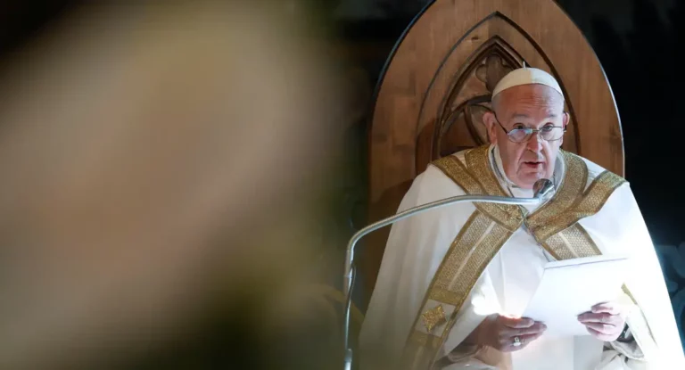 Papa pede que acordo de cessar-fogo em Gaza seja respeitado