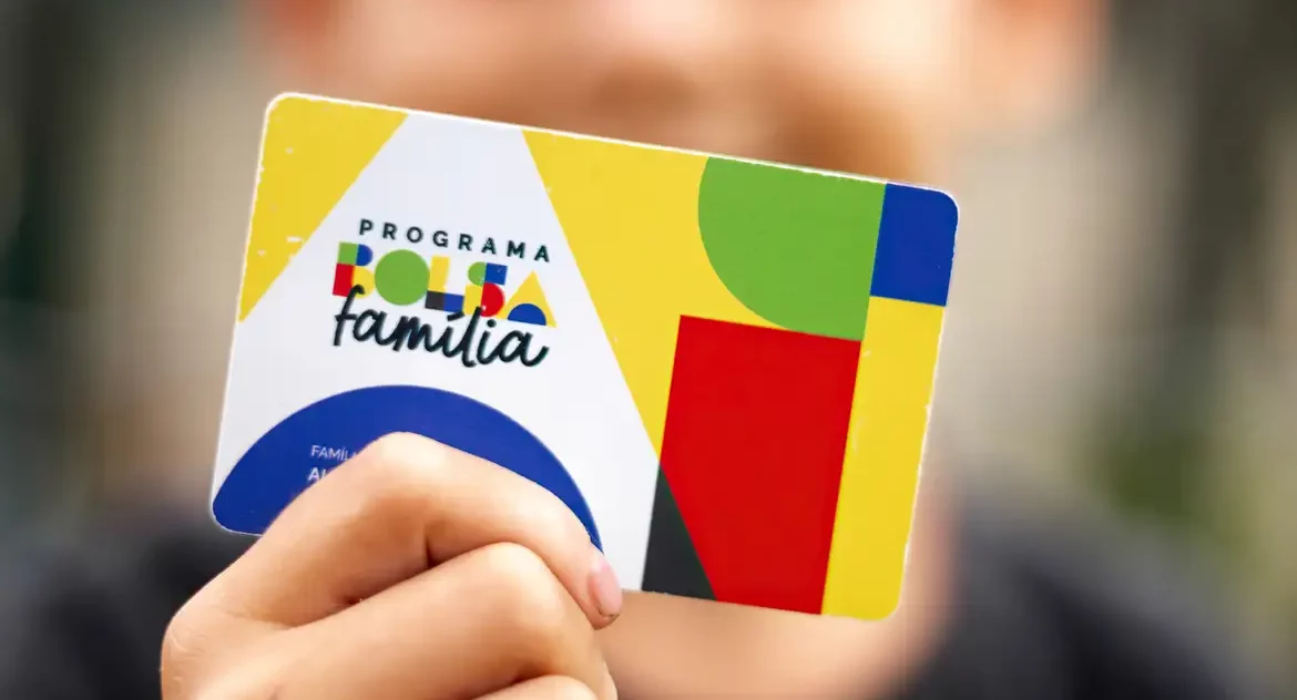 Caixa paga Bolsa Família a beneficiários com NIS de final 3