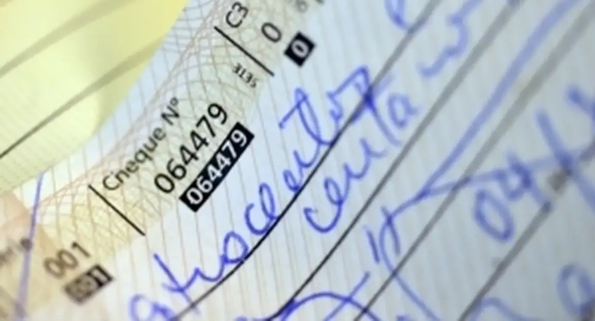 Cheque representa 0,5% das operações financeiras de pagamento no país