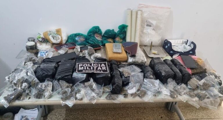Polícia Militar realiza grande apreensão de drogas, em Jaru
