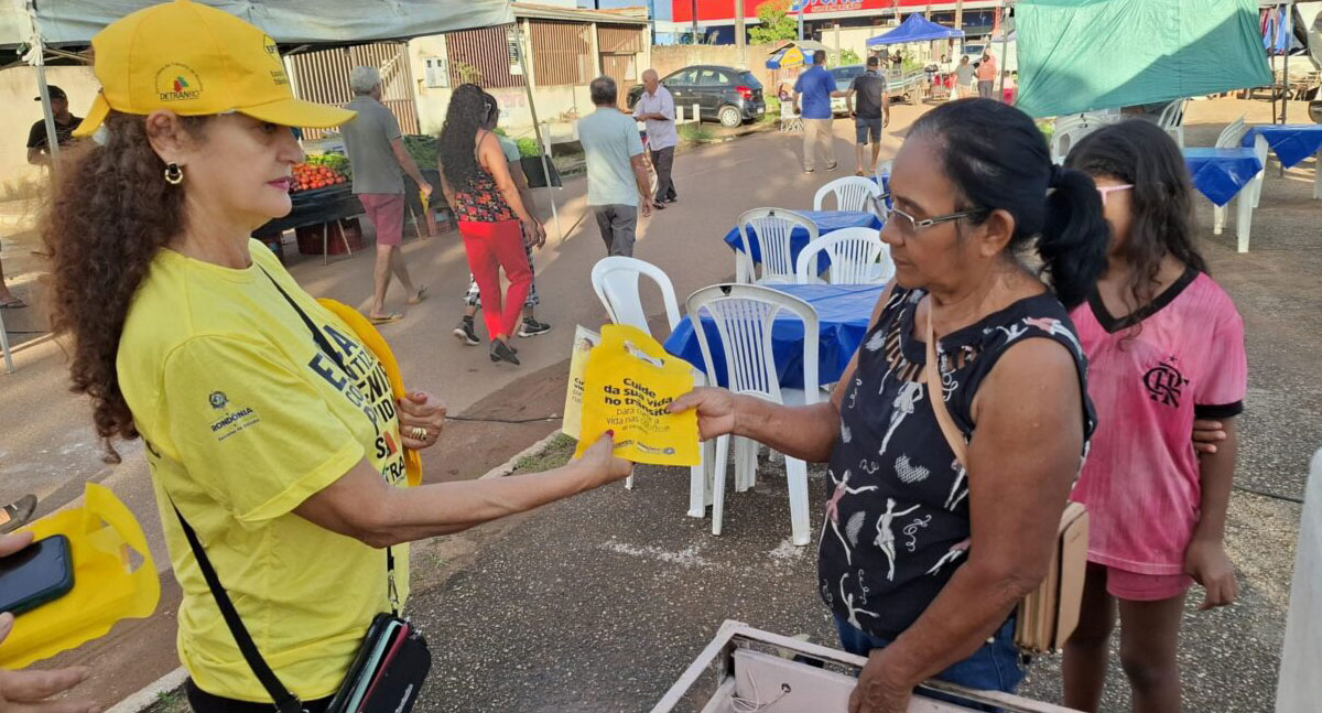 Detran-RO realiza ação educativa em Candeias do Jamari para conscientização sobre segurança no trânsito - News Rondônia