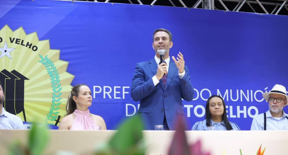 Prefeito Léo Moraes concede honraria municipal a artistas, empresários e pioneiros - News Rondônia Prefeito Léo Moraes concede honraria municipal a artistas, empresários e pioneiros - News Rondônia