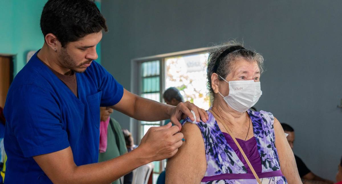 Prefeitura dá largada ao Programa de Vacinação Itinerante no Cristal da Calama - News Rondônia Prefeitura dá largada ao Programa de Vacinação Itinerante no Cristal da Calama - News Rondônia