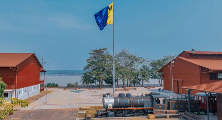 Prefeito Léo Moraes anuncia gratuidade no Museu da EFMM em discurso de posse como prefeito de Porto Velho - News Rondônia