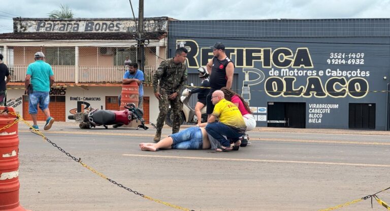 Motociclistas colidem na BR 364 próximo a ponte