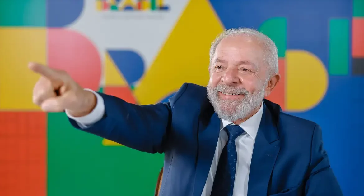 Vamos baixar o custo de vida, afirma Lula