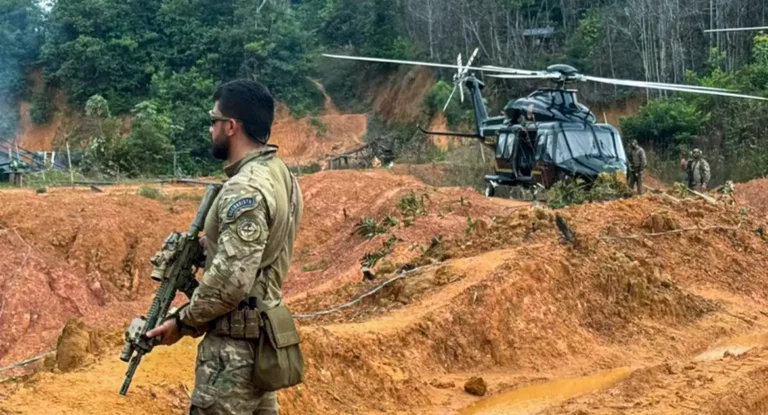 PF destrói minas subterrâneas de garimpo ilegal no Amazonas