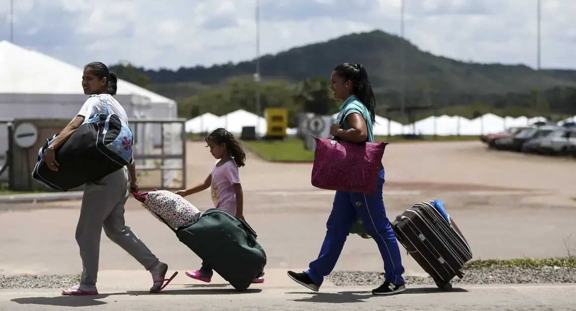 Brasil recebeu 194.331 migrantes em 2024