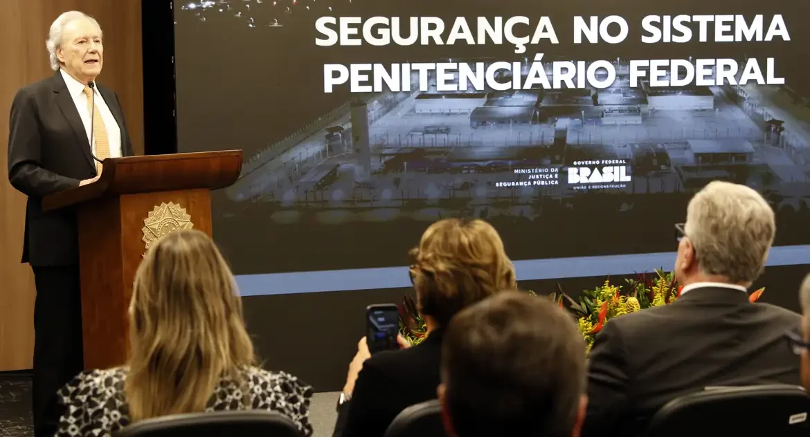 Ministro faz balanço sobre investimento em prisões de segurança máxima