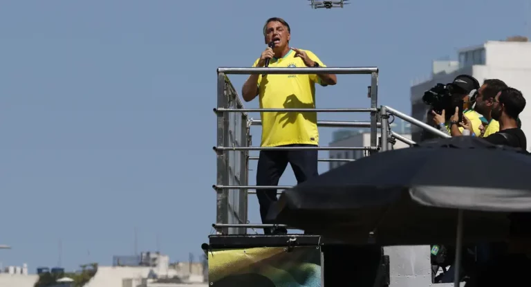 Bolsonaro tinha discurso pós-golpe pronto, diz PGR