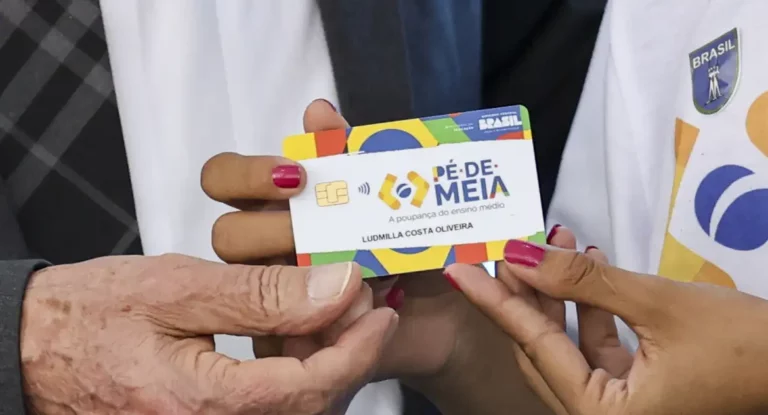 Saiba quem tem direito ao Pé-de-Meia