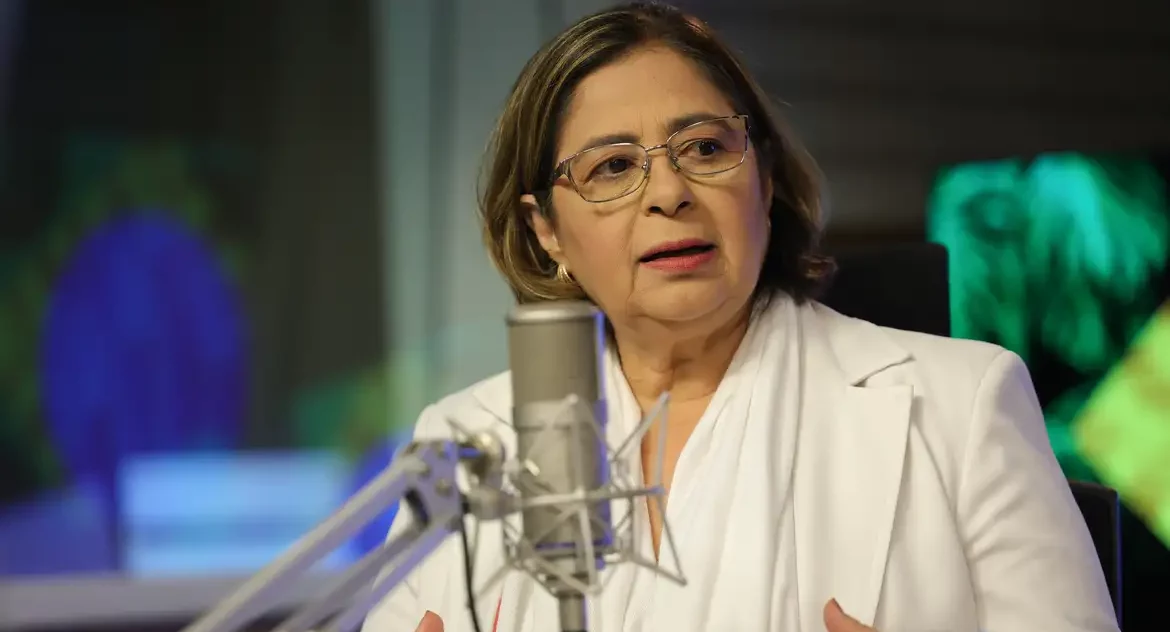 Após morte de jornalista, ministra propõe rever atendimento a mulheres