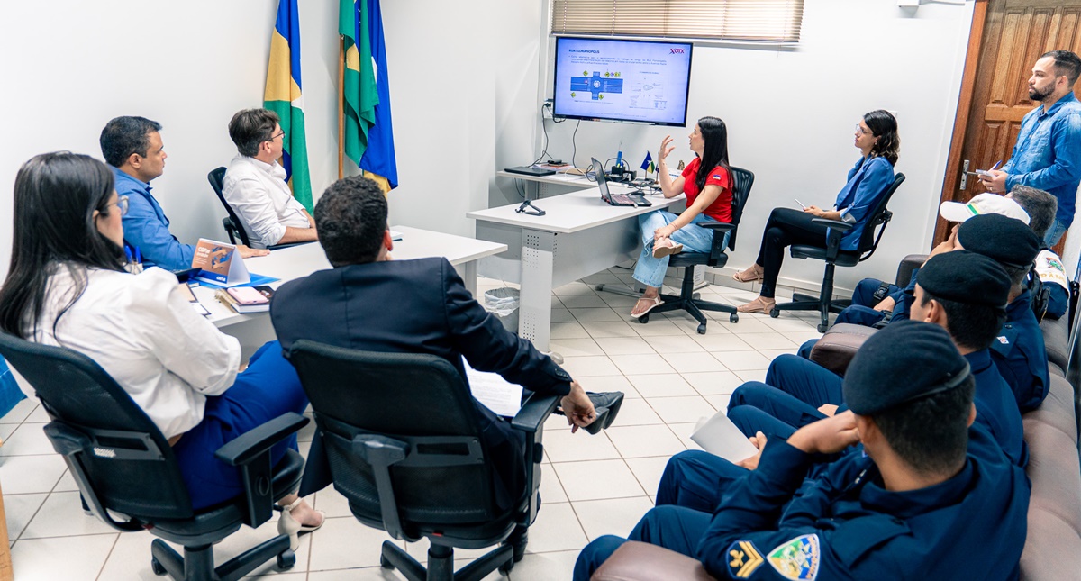 Em reunião com o MP e Polícia Militar, Prefeitura de Jaru apresenta projeto para sinalização de trânsito no município - News Rondônia
