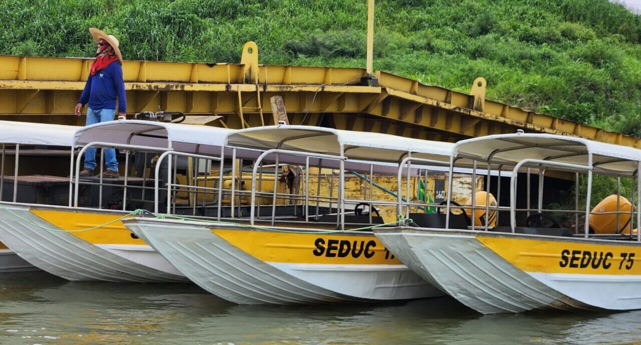 Governador Marcos Rocha garante transporte escolar fluvial para estudantes do Baixo Madeira