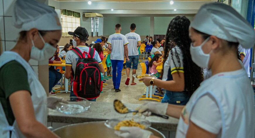 Abertura do Ano Letivo 2025: Marcos Rocha investe em educação para garantir sucesso escolar em Rondônia