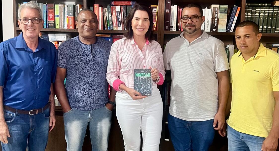 Primeiro encontro de escritores reúne autores em Rolim de Moura