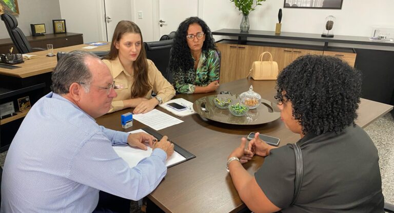 Pedro Fernandes se reúne com Associação de Pais e Professores do IFRO e busca melhorias para segurança viária na RO-257, em Ariquemes