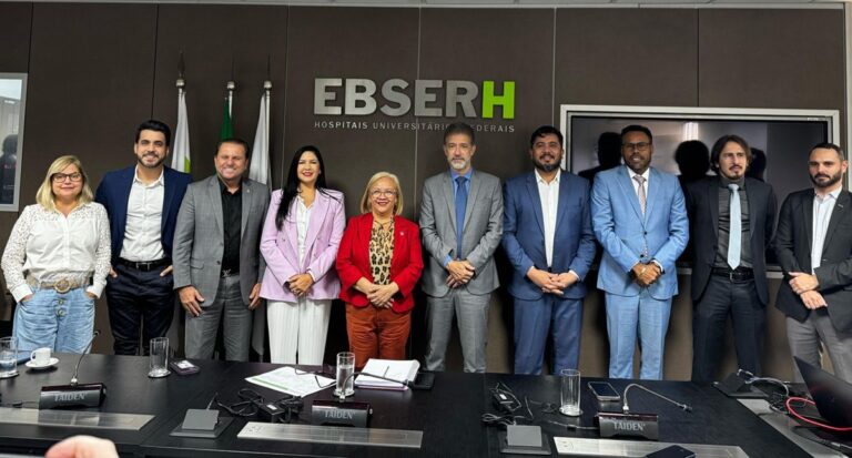 Deputada Cristiane Lopes participa de reunião na EBSERH para viabilizar Hospital Universitário em Porto Velho - News Rondônia