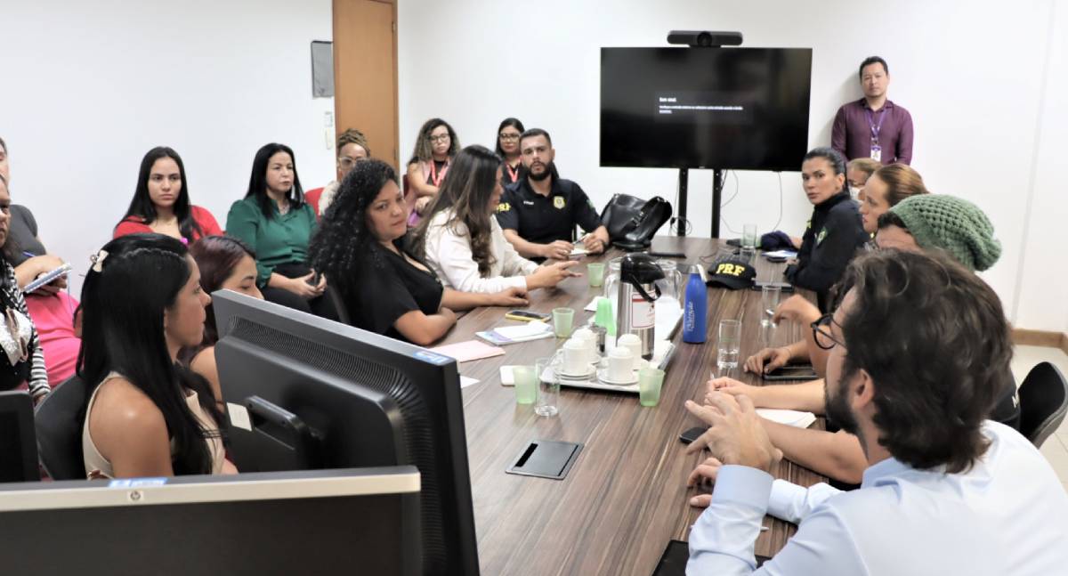 A Semasf esteve presente em uma reunião para planejar ações de prevenção e enfrentamento à violência contra crianças e adolescentes - News Rondônia