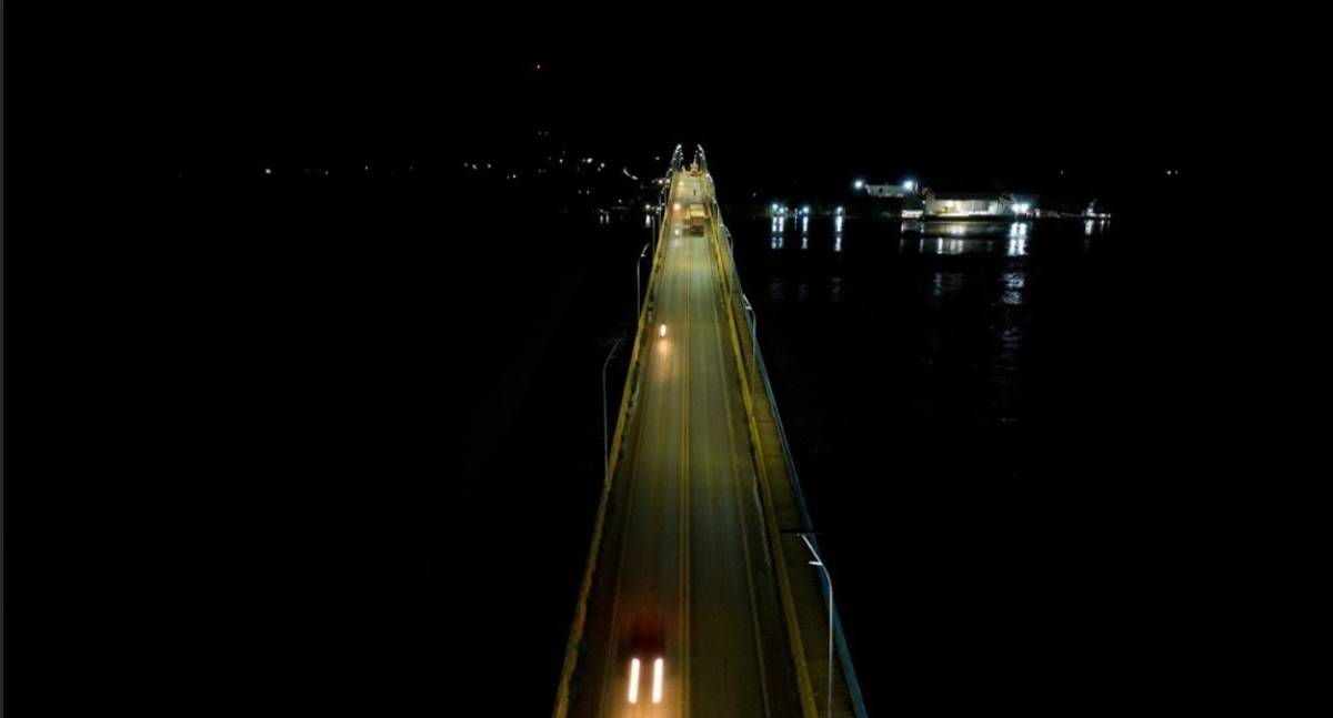 Emdur atende solicitação do vereador Pedro Geovar e inicia reparos na iluminação da Ponte sobre o Rio Madeira - News Rondônia