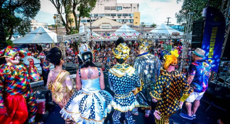 Veja a agenda dos blocos de carnaval e as mudanças no trajeto dos ônibus para o próximo fim de semana - News Rondônia