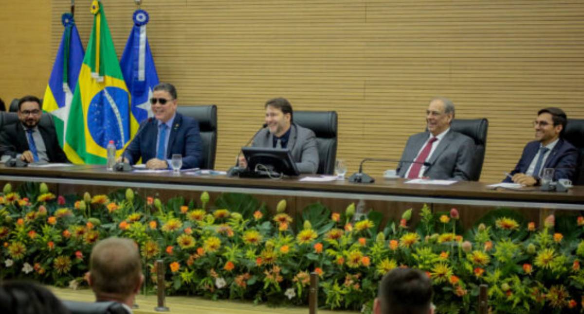 Na abertura do ano legislativo, governo de RO reforça compromisso com a manutenção da harmonia entre os Poderes em 2025 - News Rondônia Na abertura do ano legislativo, governo de RO reforça compromisso com a manutenção da harmonia entre os Poderes em 2025 - News Rondônia