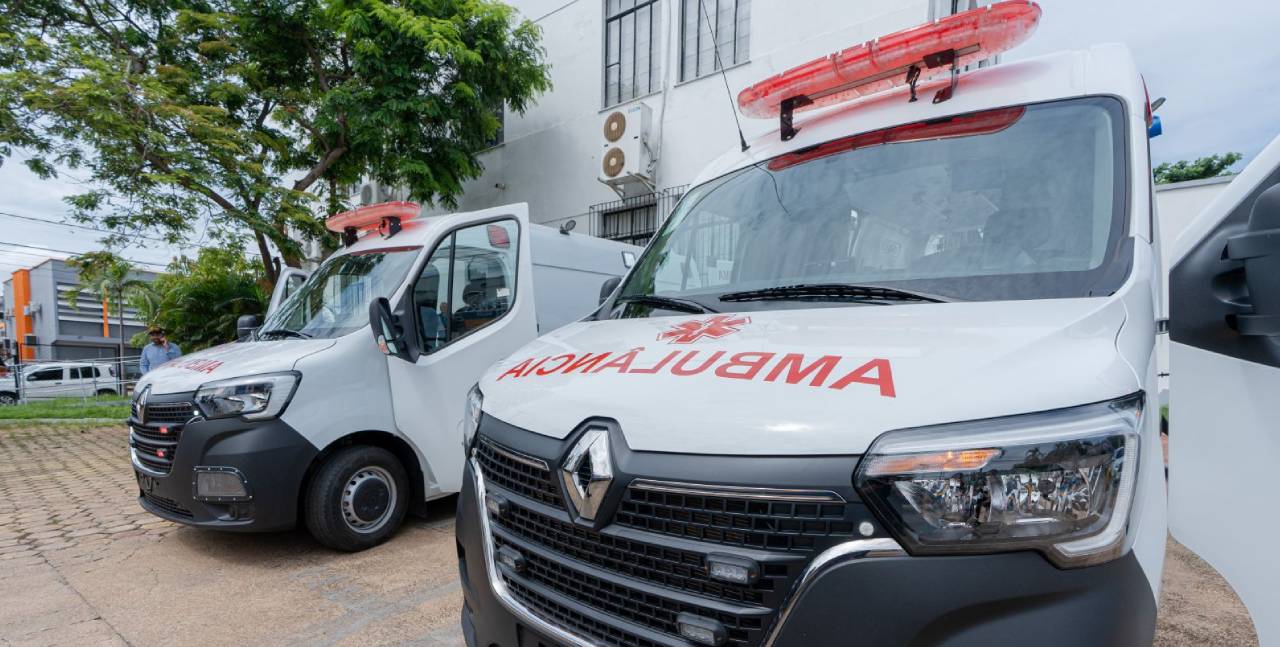 Deputado Ribeiro do Sinpol entrega ambulância em Porto Velho - News Rondônia