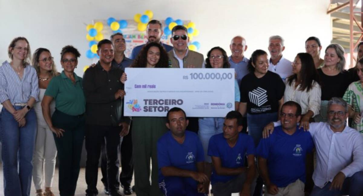 A Apae de Ariquemes é a quarta entidade do terceiro setor a receber, nesta quarta-feira, recursos de até R$ 100 mil do governo de Rondônia - News Rondônia A Apae de Ariquemes é a quarta entidade do terceiro setor a receber, nesta quarta-feira, recursos de até R$ 100 mil do governo de Rondônia - News Rondônia