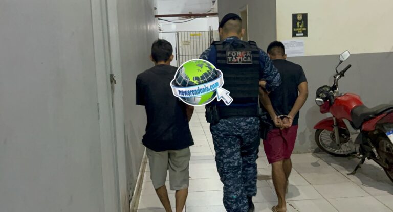 Dupla é flagrada com armas depois de roubo no Porto hidroviário na capital