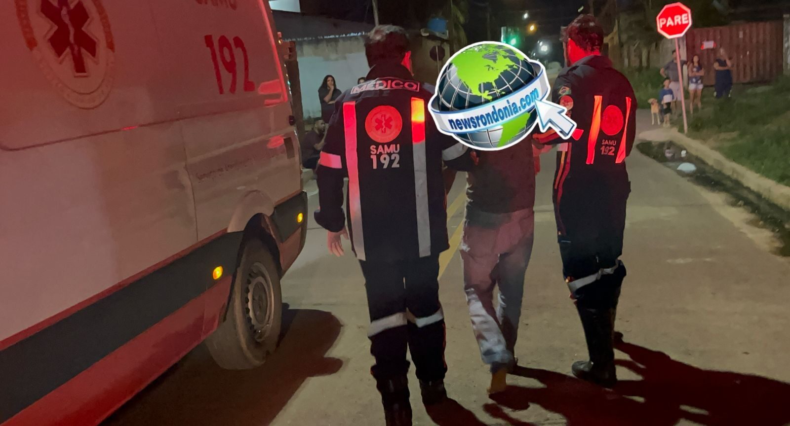 Homem que orava muito alto é atacado com grelha de churrasqueira pela esposa