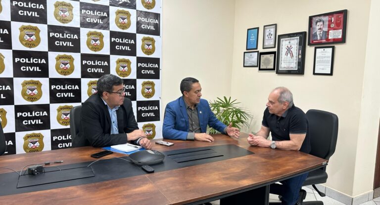 Eyder Brasil oferece apoio à Academia de Polícia Civil e formação de novos agentes em Rondônia
