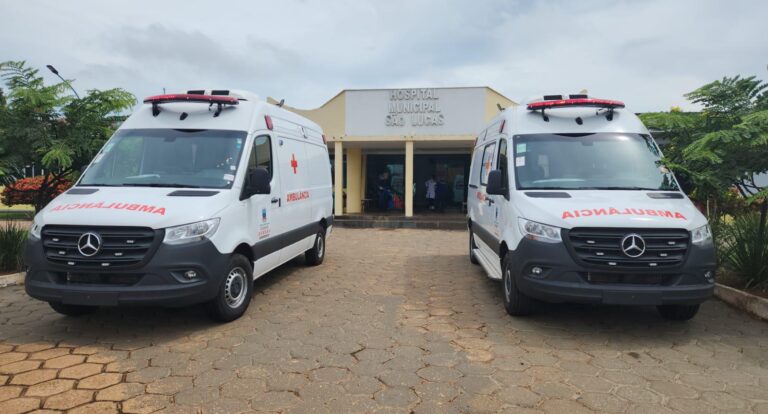 Deputado Dr. Fernando Máximo viabiliza veículos e ambulâncias para Cerejeiras