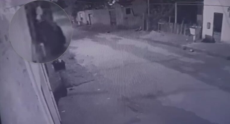 VÍDEO: Homem é filmado furtando câmera de segurança na zona leste de Porto Velho - News Rondônia