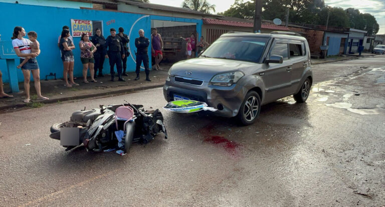 PISTA CONTRÁRIA: Batida entre carro e moto deixa piloto e criança feridos na zona sul de Porto Velho - News Rondônia